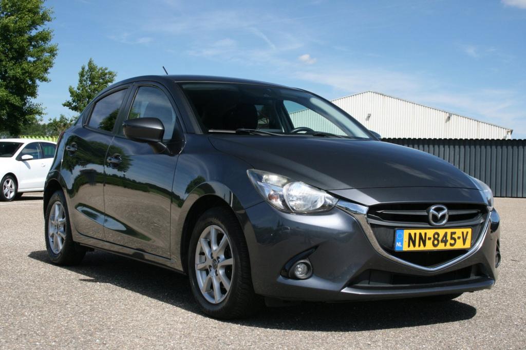 Mazda 2 1.5 skyactiv-g gt-m line / pdc / stoelverwarming / navi