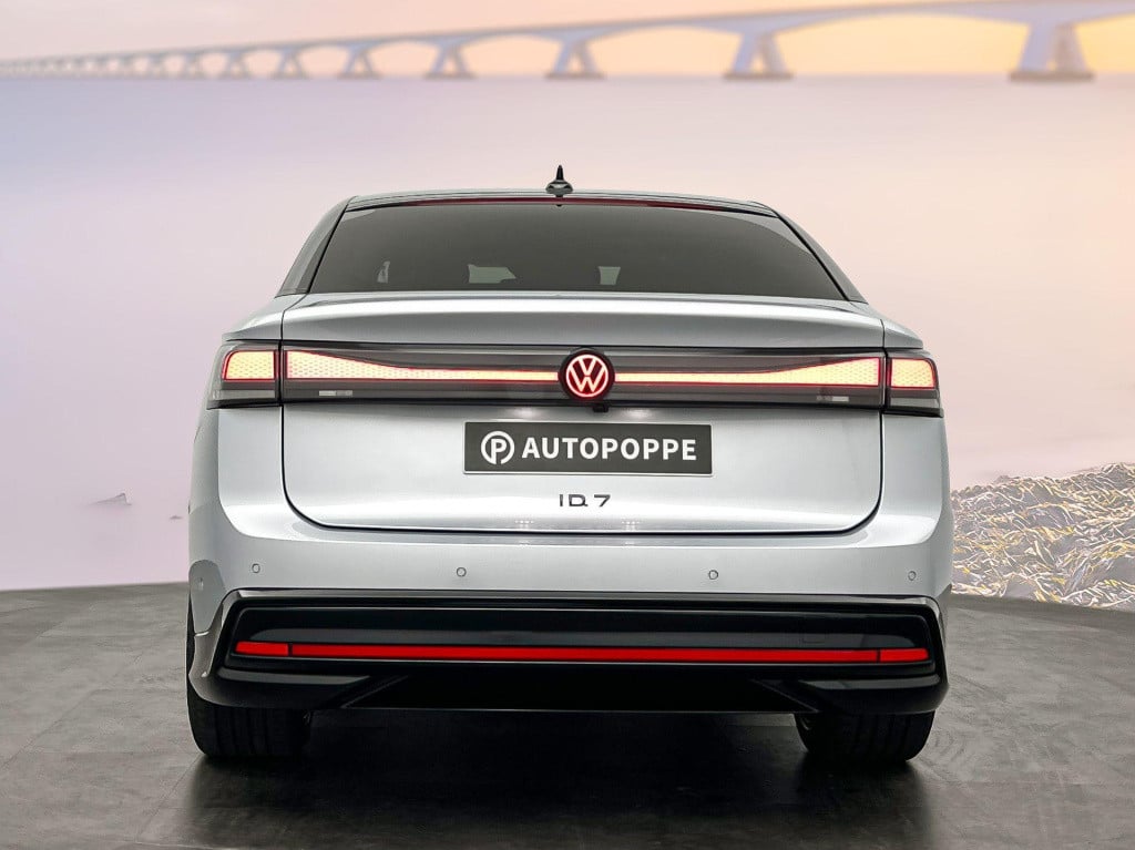 Volkswagen Id.7 pro s limited edition 86 kwh accu. 210 kw / 286 pk