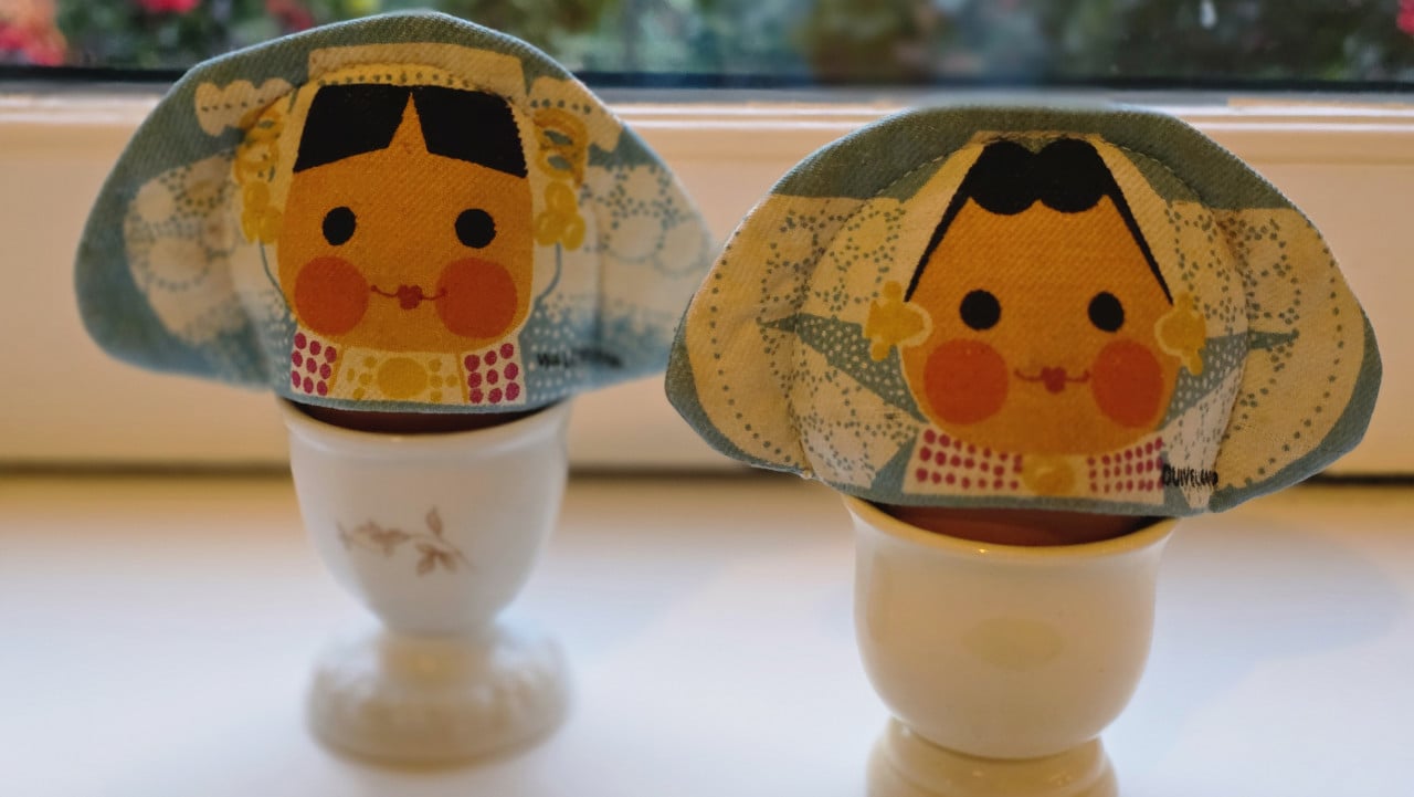 🤎 Eierwarmers Zeeuwse meisjes in klederdracht