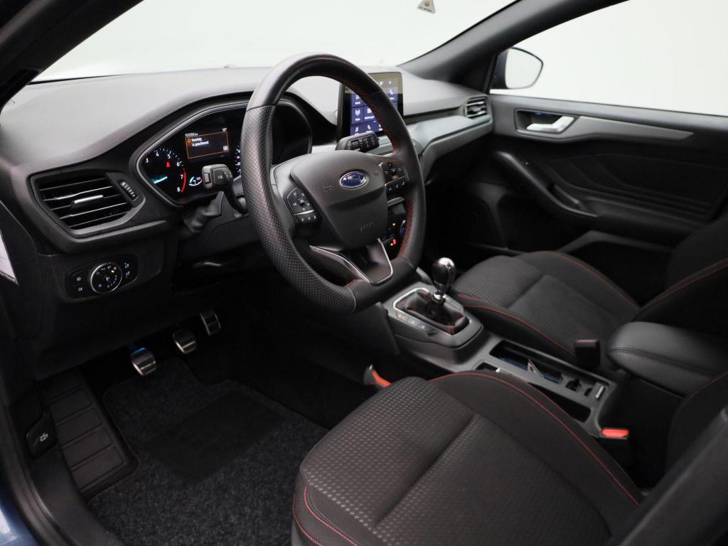 Ford Focus wagon 1.0 ecoboost hybrid st line style | trekhaak | climate con