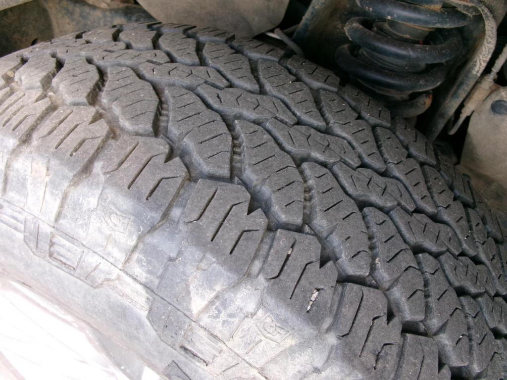 Mitsubishi L200 2.4 di-d 4x4 airco 4wd ( lees tekst!! )