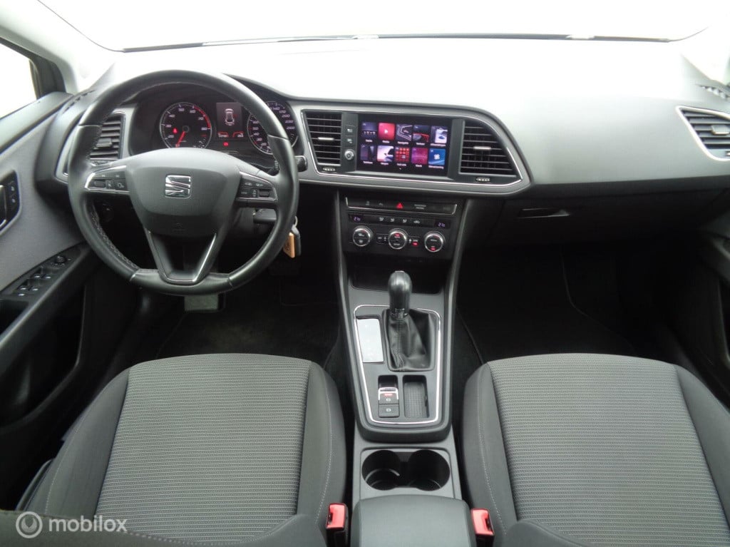 Seat Leon Sportstourer st 1.0 ecotsi style business/airco/led/pdc/automaat 