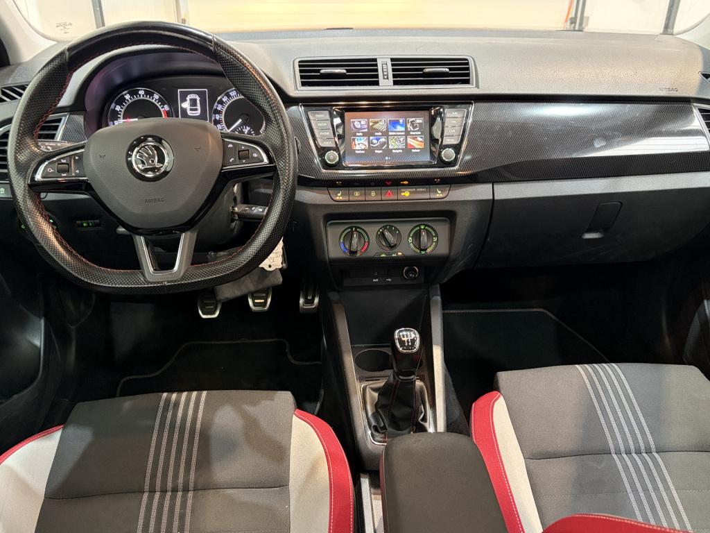 Skoda Fabia combi 1.0 tsi monte carlo panoramadak / navigatie / trekhaak / 