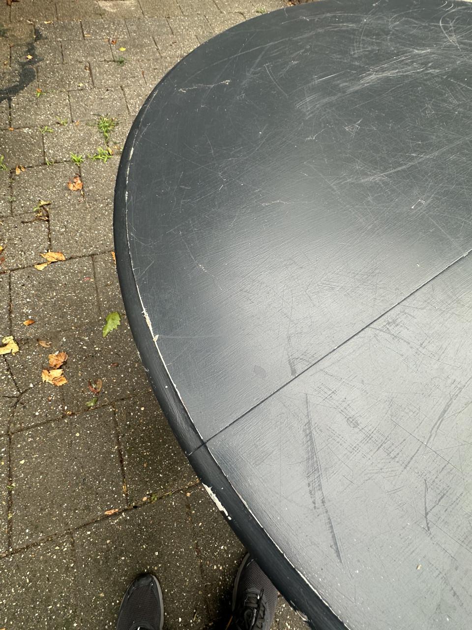 Ronde eettafel