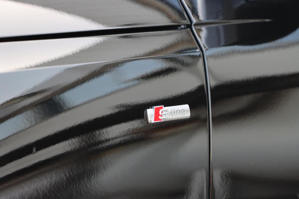 Audi A4 limousine 40 tfsi s edition 204pk s tronic