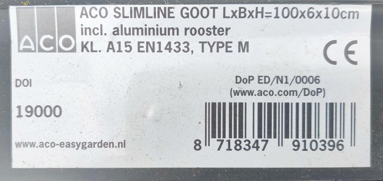 ACO Lijngoot (1 meter) met diverse koppelstukken.