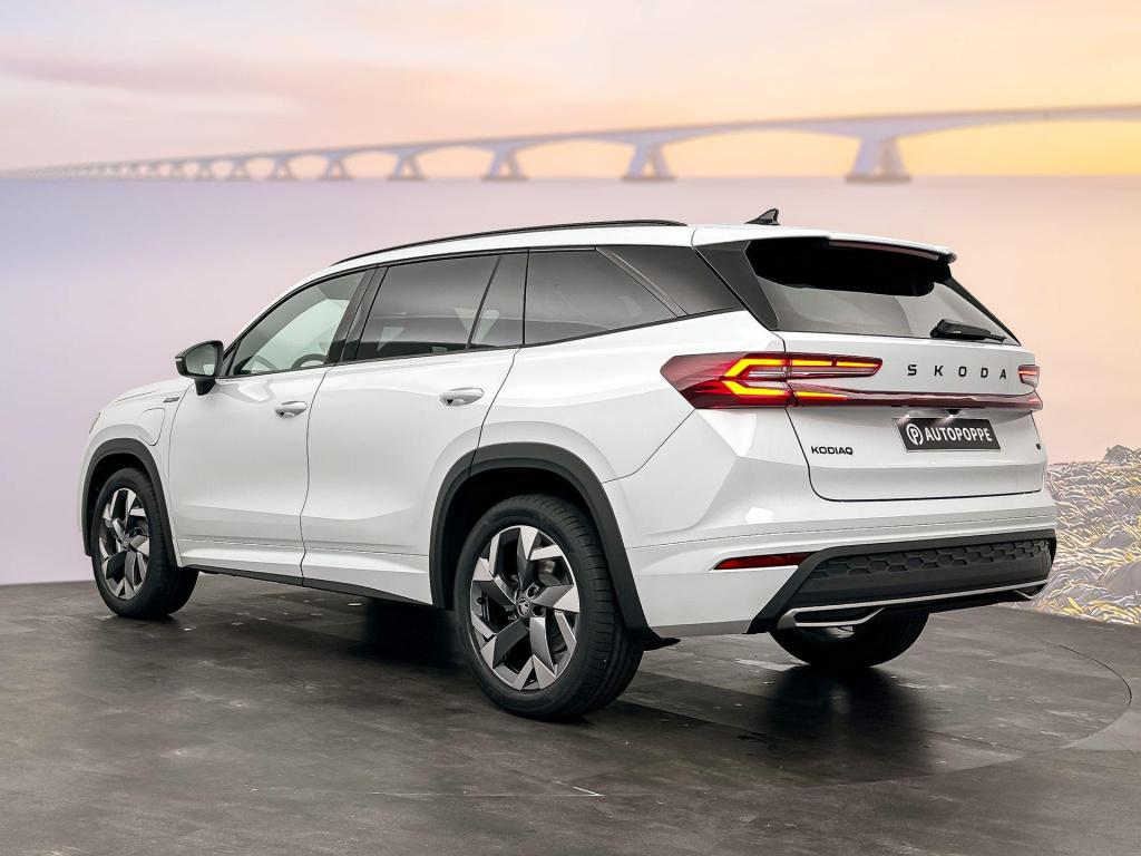 Skoda Kodiaq sportline business 1.5 tsi phev 150 kw / 204 pk su