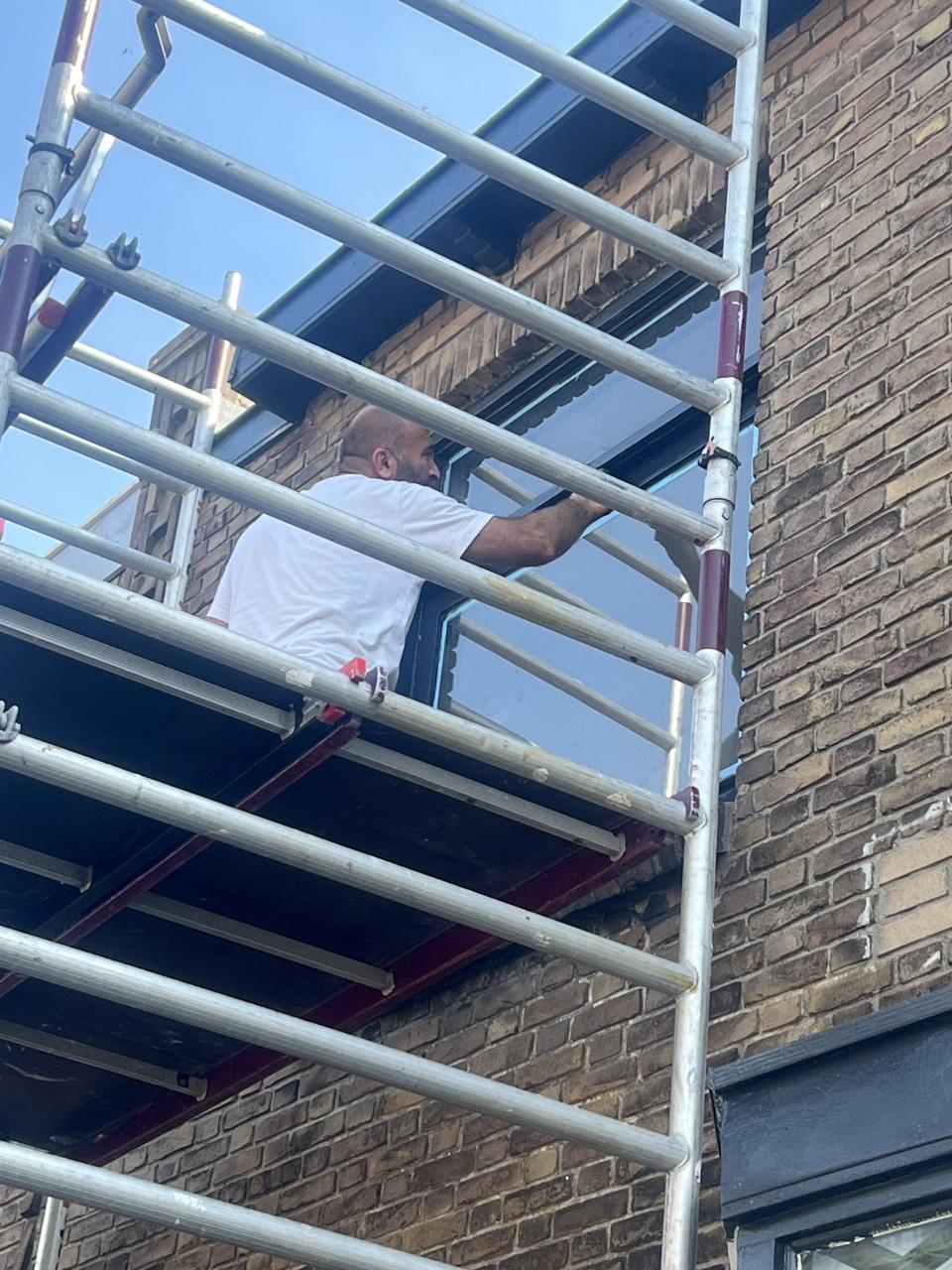 Allround Klusbedrijf Tip Top Afbouw 06-28926540