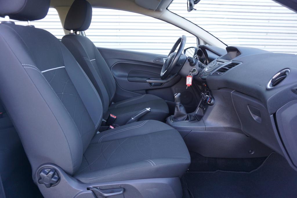 Ford Fiesta 1.0 style 1e eigenaar - airco / navi / cruise / elektr. ramen /