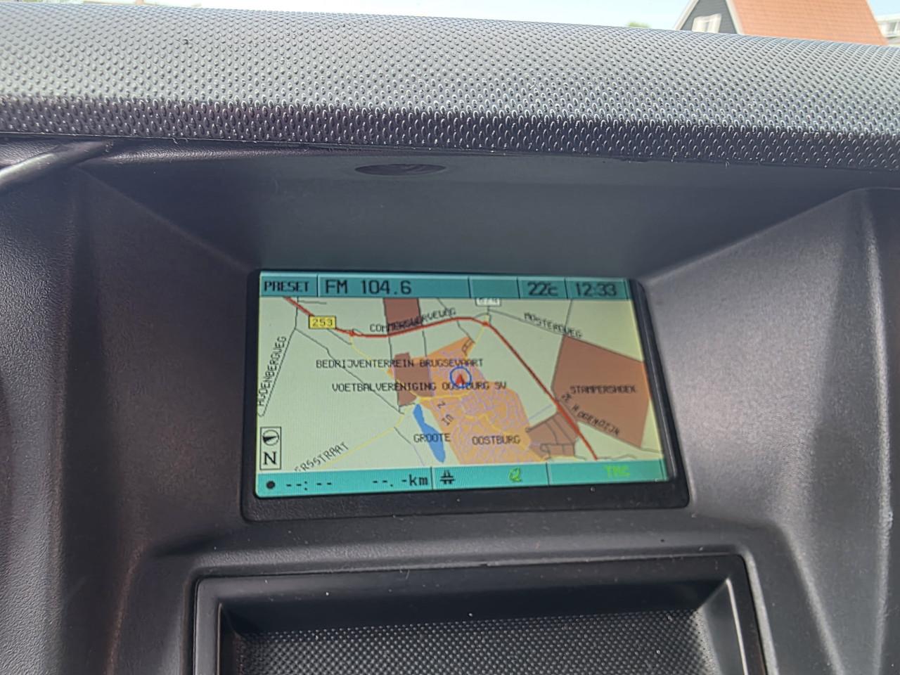 Keurig nette Renault Master buscamper