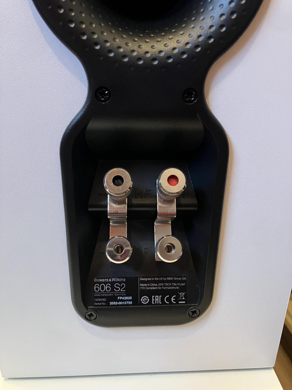 B&W Bowers&Wilkins 606 S2 Anniversary Edition 2024 wit nieuwstaat
