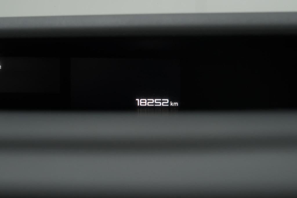 Citroen C3 Aircross 1.2 turbo 100pk plus | camera | parkeersensoren | apple