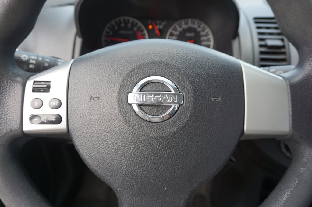 Nissan Note 1.4 visia airco / elektr. ramen / trekhaak / nap