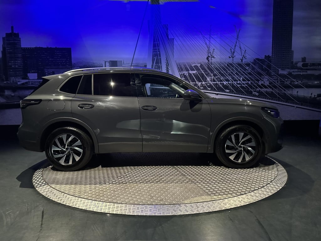 Volkswagen Tiguan 1.5 etsi life edition *winterpack*ledplus*keyless*privgla