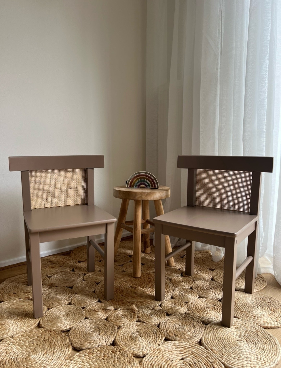 Set van 2 kindersstoeltjes – gerestyled