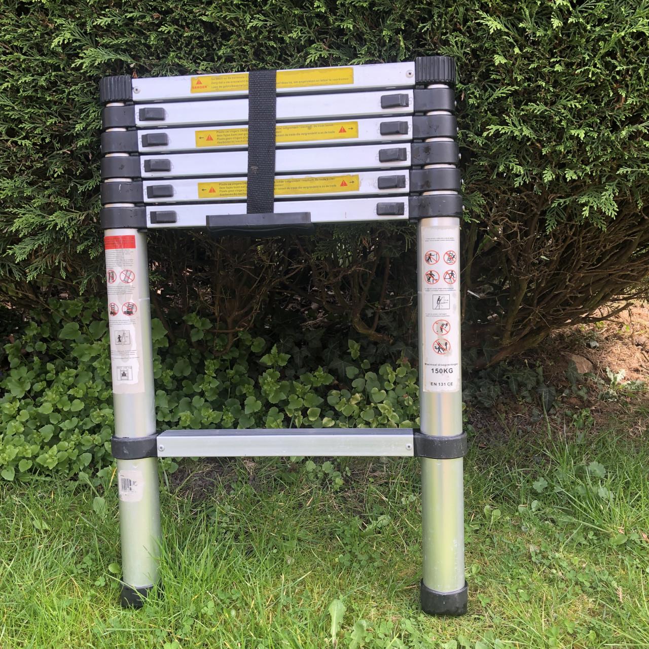 Telescopische trap 2 meter hoog