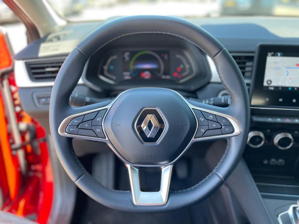 Renault Captur 1.6 e-tech full hybrid 145 techno