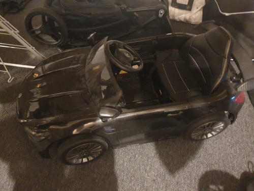 Elektrische auto met afstandsbediening.