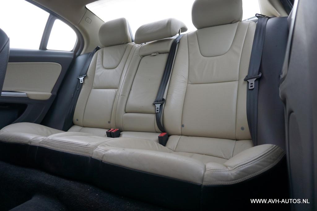 Volvo S60 2.0t intro edition