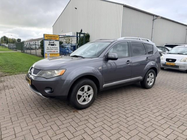 Mitsubishi Outlander 2.4 intro edition 2wd