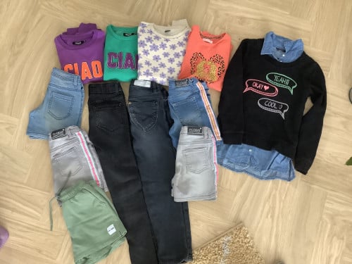 Meisjes kleding maat 128-134