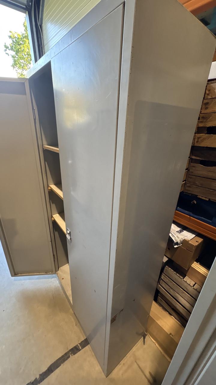 Stalen kast metalen kast