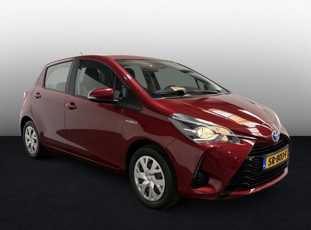 Toyota Yaris 1.5 hybrid aspiration | lage km-stand |