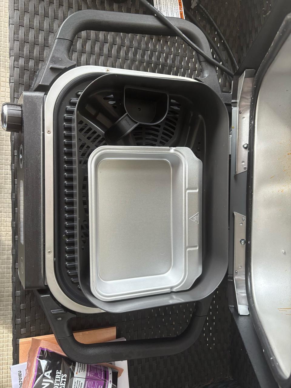 Ninja Woodfire Electric BBQ Grill & Smoker OG701EU