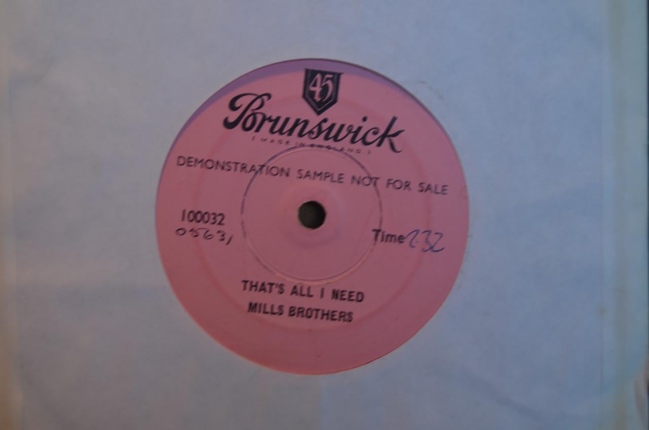 Bijzondere singles The Mills Brothers (Sample copies e.d.) (1)