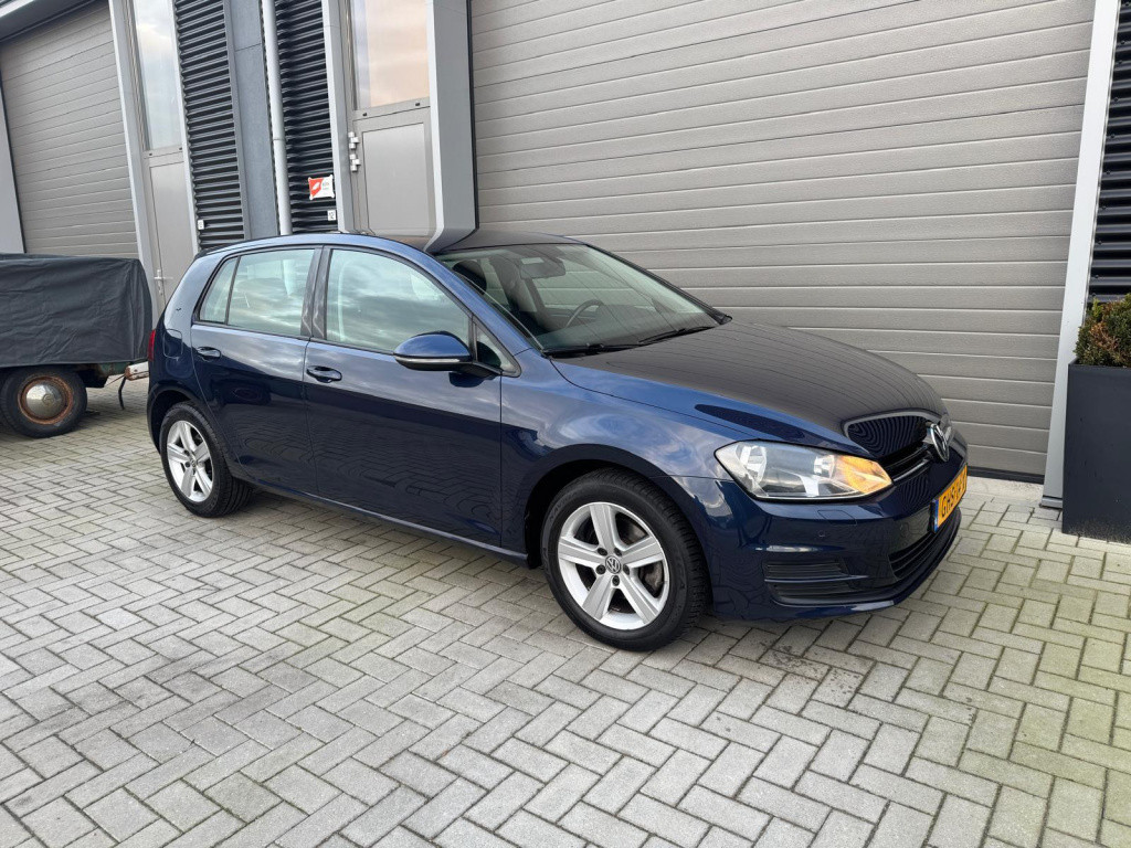 Volkswagen Golf 1.2 tsi easyline