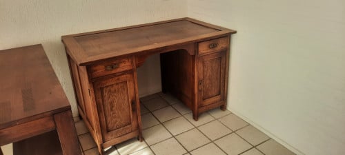 Bureau antiek