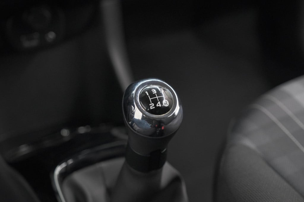 Peugeot 108 1.0 e-vti allure top! | elektrisch vouwdak | apple carplay | da