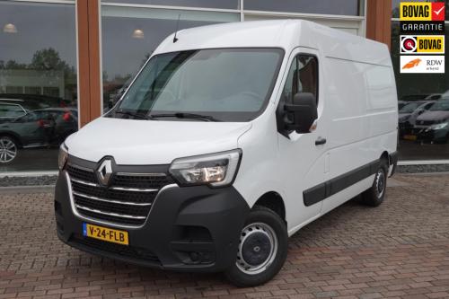Renault Master t33 2.3 dci 135 l2h2 met laadklep