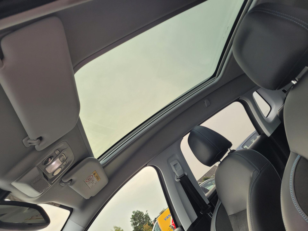 Peugeot 2008 1.2 puretech allure crossway treekhak alcantara leer / navigat
