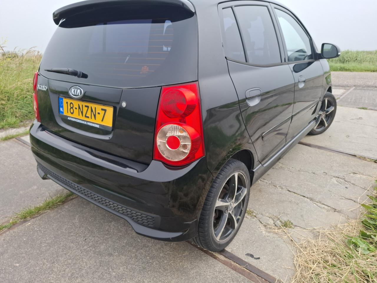 Kia Picanto 1.0 2011 75000km