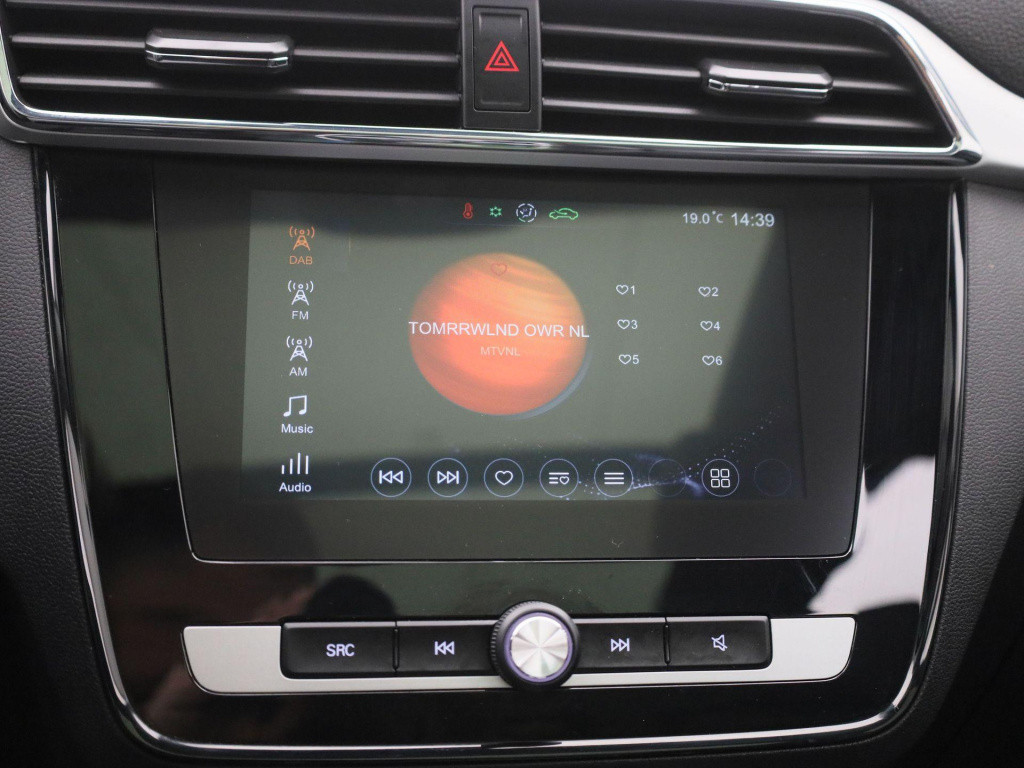 MG Zs-ev luxury 45 kwh automaat | panoramadak | leder | navigatie | airco |