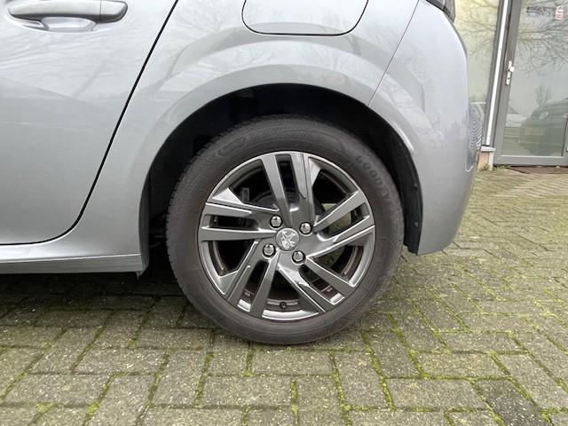 Peugeot 208 1.2 puretech active pack|airco|navi|cruise|nap|app