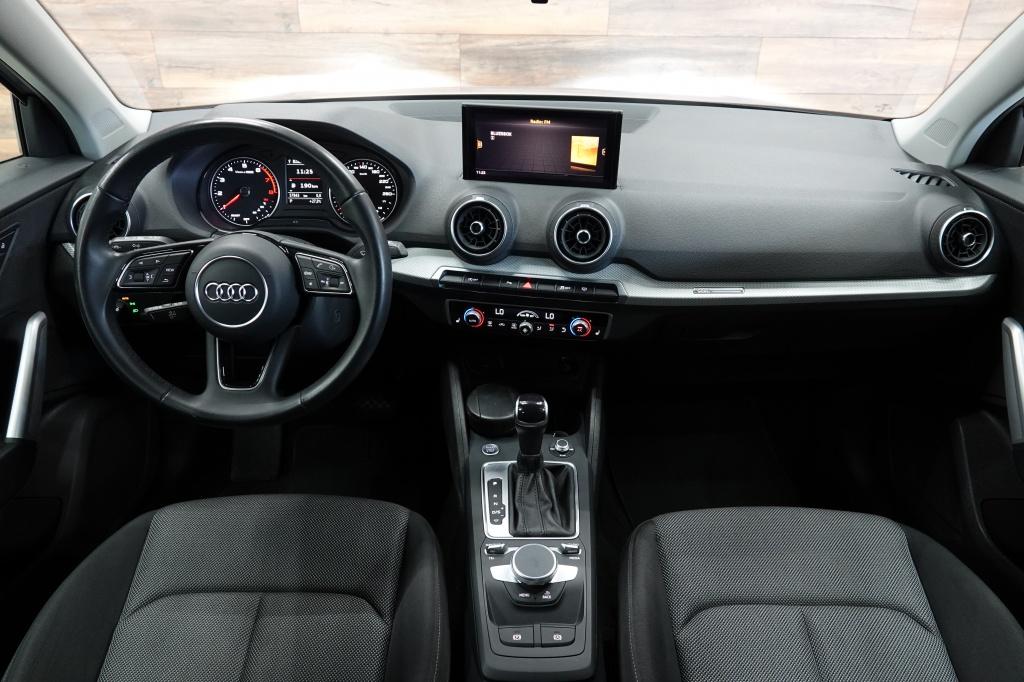 Audi Q2 35 tfsi | alarm | pdc| keyless | camera |