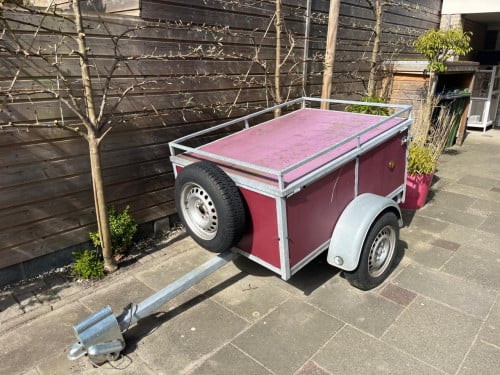 Aanhangwagen dicht