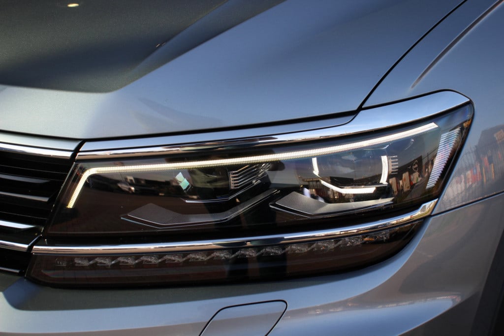 Volkswagen Tiguan Allspace 1.5 tsi highline r-line | pano | leder | 360 cam