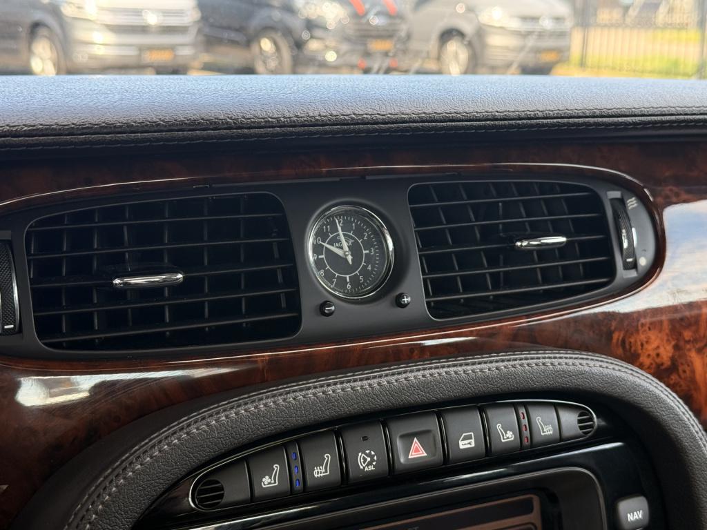 Jaguar Xj 4.2 v8 lwb | leder | alpine speakers | navigatie | stoel ventilat