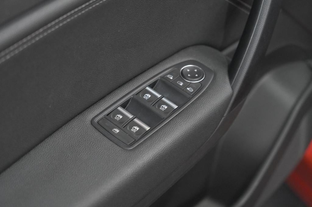 Renault Captur 1.6 e-tech full hybrid 145 techno | navigatie | camera | app