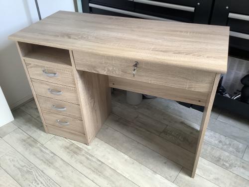 Bureau Gratis afhalen