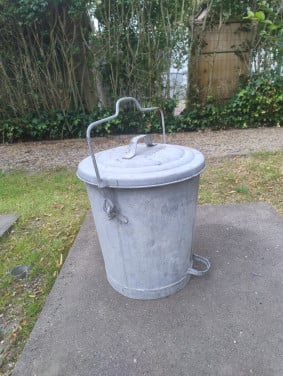 Belgische zinken afval emmer