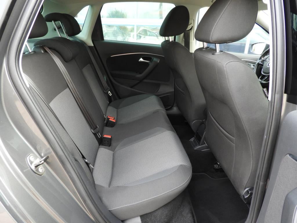 Volkswagen Polo 1.2 tsi highline nap nl auto