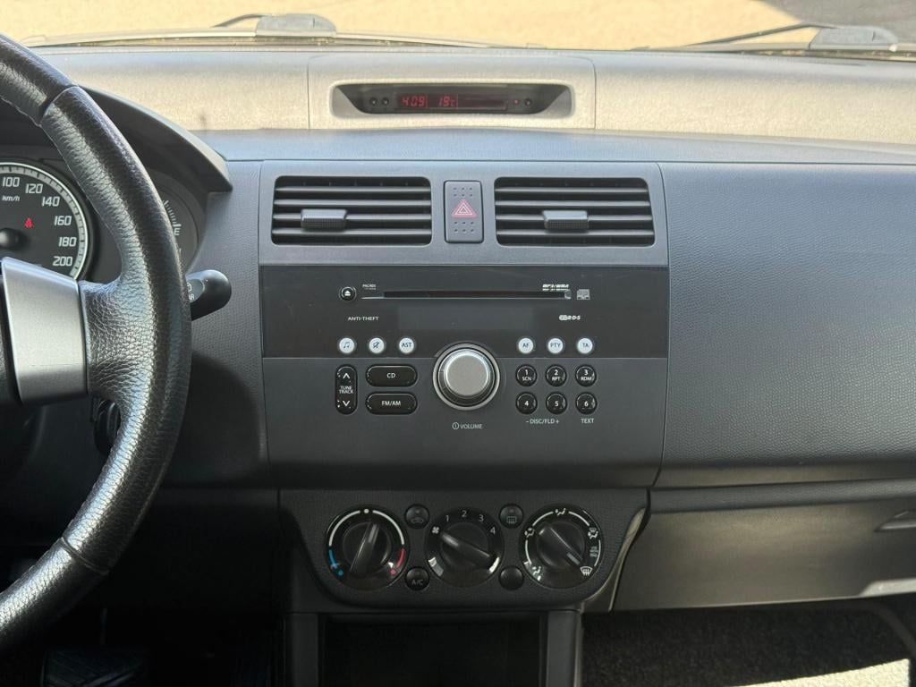 Suzuki Swift 1.5 exclusive automaat
