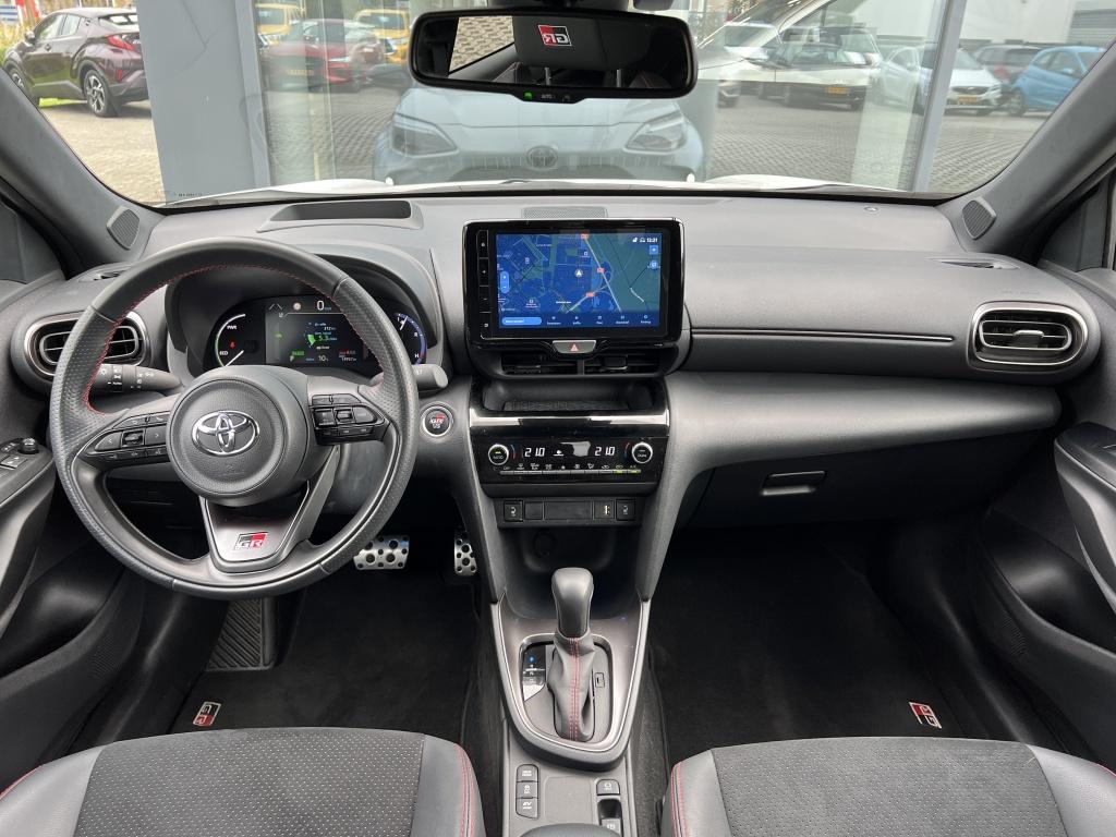 Toyota Yaris Cross 1.5 hybrid gr sport