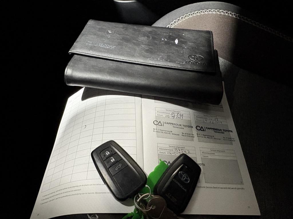 Toyota Corolla Touring Sports 2.0 hybrid trek