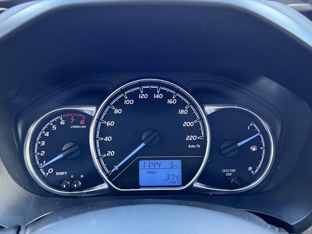 Toyota Yaris 1.5 vvt-i comfort | trekhaak | lm velgen | bluetooth | radio
