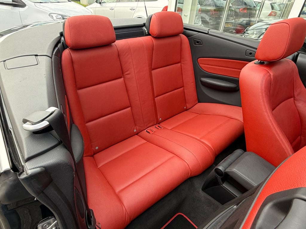 BMW 1 Serie 120i high executive cabrio